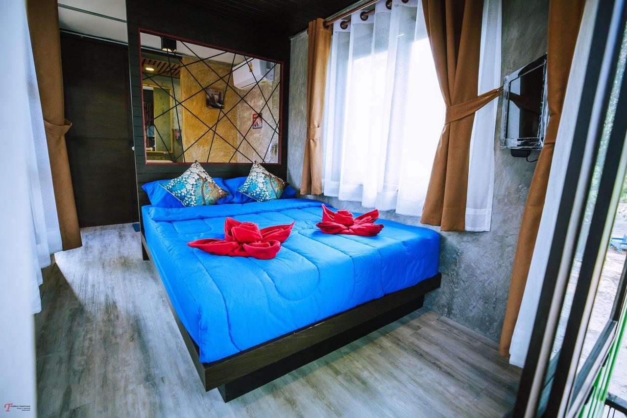 Baan Rom Talay Made' Hotell Koh Samet Eksteriør bilde